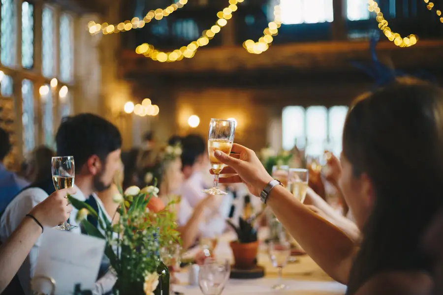 Przysięga gości weselnych – ciekawy sposób na dobrą zabawę